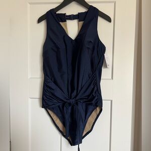 NWT Cacique Swim Womens Lightly Lined Plunge One Piece Swimsuit | Size 18